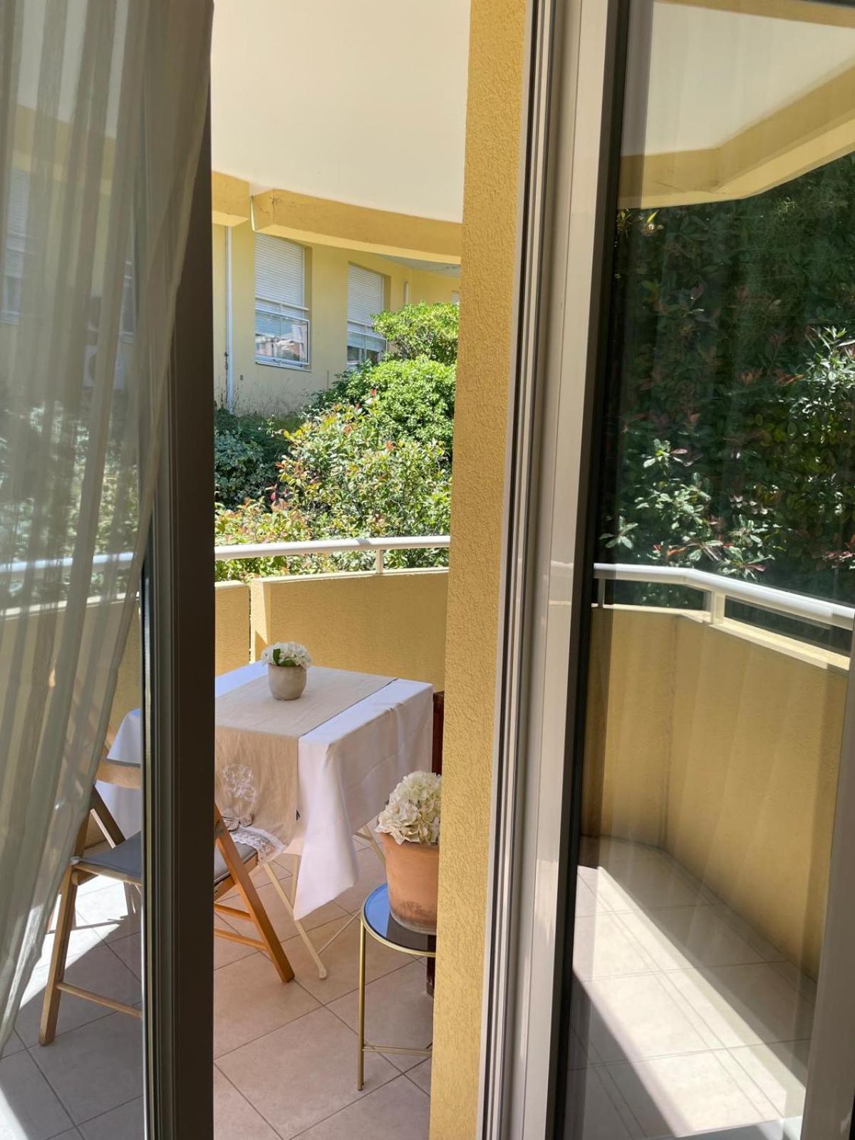 Grace & Breakfast Bed & Breakfast Beausoleil Dış mekan fotoğraf